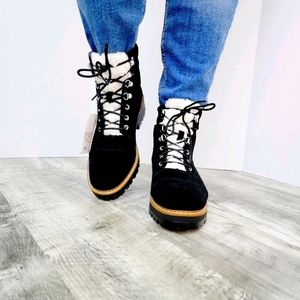 Women’s Hiker Boots